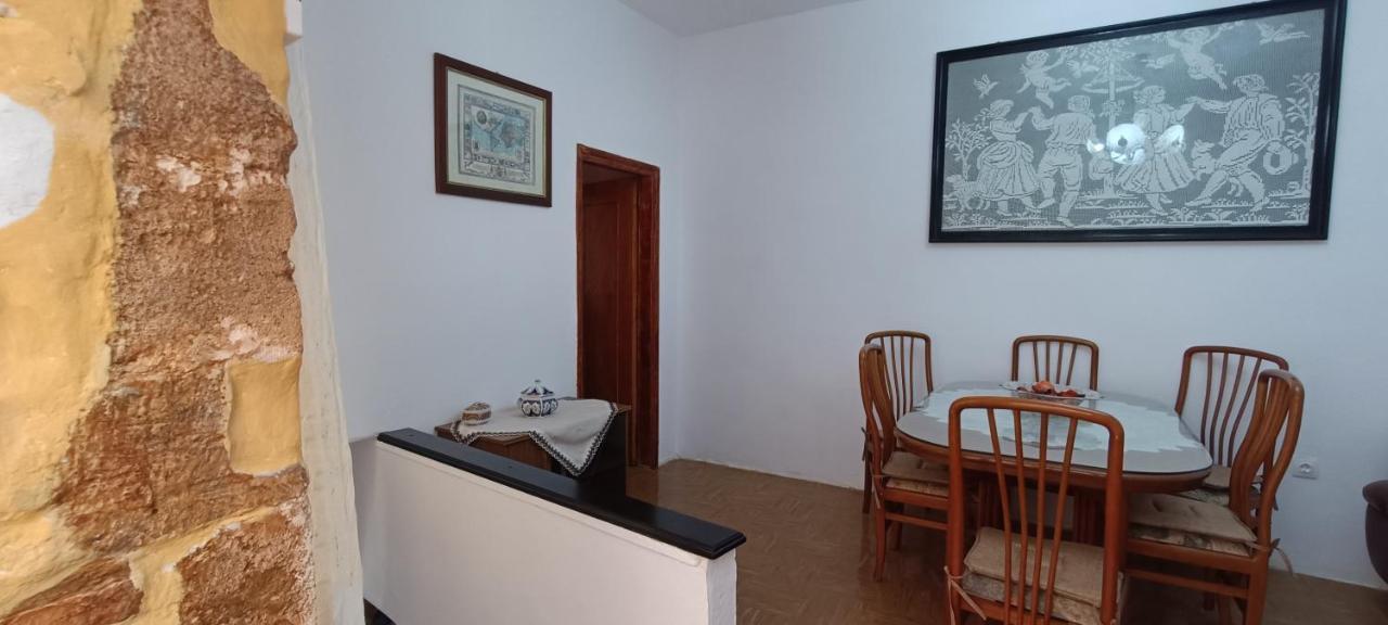 Comfortable And Spacious Stone Traditional Apartment La Canea Esterno foto